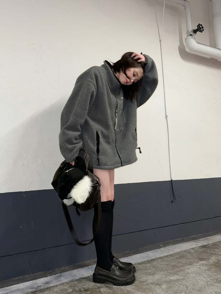 本田翼 ミニ丈ボトム×ハイソックスの美脚際立つ私服コーデ披露