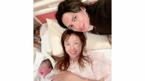 産後5ヵ月の川崎希「盛ったサイズ表送り…」AKB48として“アイドル復活”ショット公開！王道の赤ジャケットを着こなす