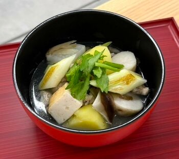 【アクアイグニス仙台】東北・秋の風物詩「芋煮」の原点に着目　　宮城県沿岸部の食材を生かした「海の手いも煮」を新開発