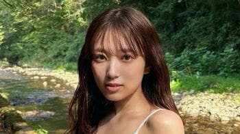 「さっしー男前」矢吹奈子 先輩・指原莉乃からの“粋な贈り物”を披露！「一生大切にします！」金髪ロング×黄色ドレスの上品な姿でにっこり笑顔