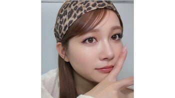 生見愛瑠 “絶対領域”際立つ全身ヒョウ柄コーデ公開！編み上げソックス×すらり美脚姿に「女王のような貫禄」「めるる様や」