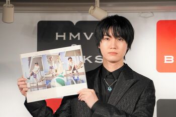 桜田通 20代最後のカレンダーで理想を体現するも「実はこんなカッコいい1日は送っていない（笑）」