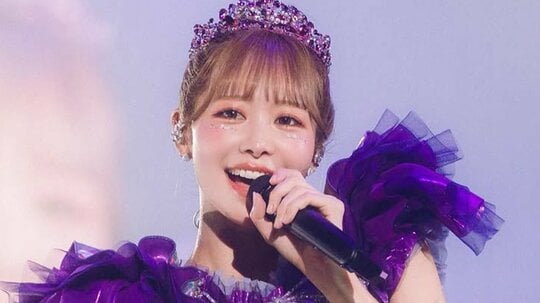 FRUITS ZIPPER仲川瑠夏 金髪ボブの大胆イメチェン新ヘアスタイル披露！「ビジュ爆発しすぎ！」瞳きゅるきゅるのカメラ目線に「あまりにも可愛すぎる」