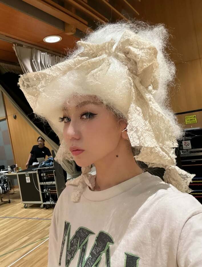 破壊力えぐい」倖田來未 ド派手な“ヒョウ柄”ピンクヘア姿が話題