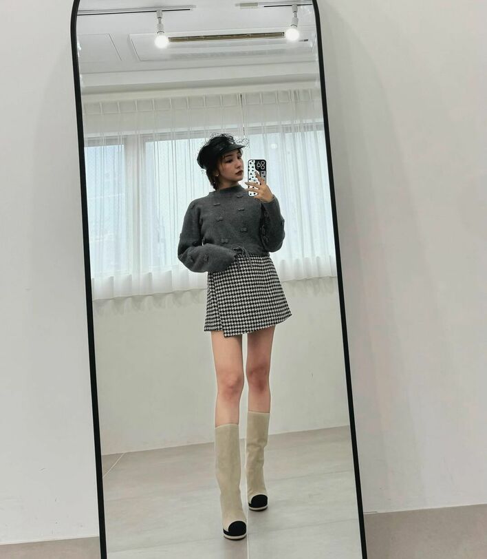 Rosy luce スカート#板野友美#ともちん 板野友美がTGCのRosy luceステージで出演！ | TikTok