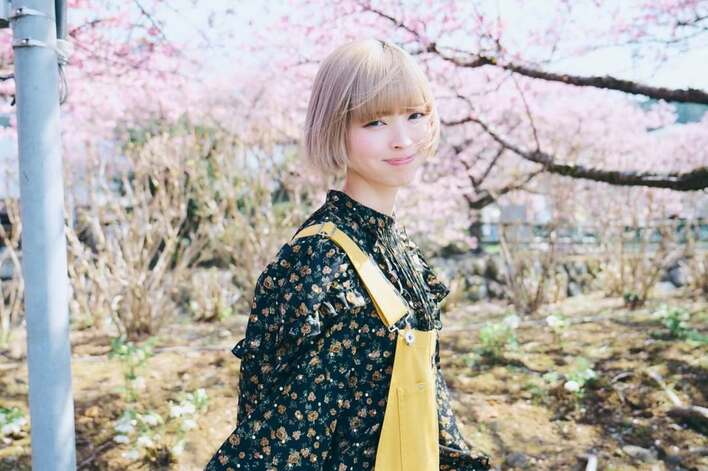 「誰ってなるよね」最上もが “金髪ロングヘア”を大公開！イメチェンを楽しむ姿に「どちらも似合って羨ましい」