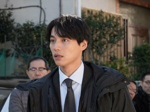 通り魔と決めつけられた男性の情報がSNSに拡散！今泉（福士蒼汰）らは情報の制御に苦慮する『東京P.D.』第6話予告