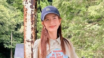 スザンヌ 美脚見せコーデでニジマス釣り！家族や友達と自然を満喫する姿に「素敵な思い出作りであふれてる」