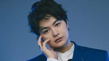 「ギャップえぐい」瀬戸康史 少年っぽさから大人な雰囲気の写真を大公開！自らプロデュースしたデビュー20周年記念書籍に「もはや美術品」と絶賛の嵐