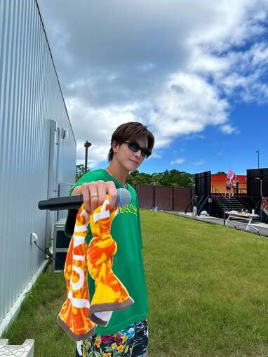 ♡美品♡岩田剛典 オーダーメイドジャンパー img_628a4c98881ab74d55e018b122