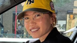 上田桃子 イギリス“高級SUV”愛車を公開！シャンパンゴールドの高級感あふれる車とカジュアルな私服のドライブ姿に反響