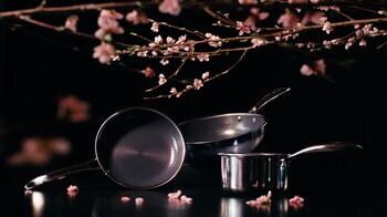 HexClad、新生活を応援する4つのフライパンセットを期間限定で展開　この春、キッチンから新しい暮らしを。