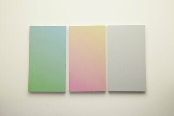 新社会人や転勤、昇格など “特別な春の始まりに１冊“老舗の書籍印刷会社が万年筆ユーザーのために設計したノート