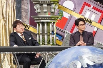 森崎ウィン「隣の席が空いている…」オープニングにもかかわらずNON STYLE・井上裕介が「コンプライアンス委員会」に！？