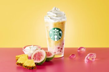 スタバ新作 夏にぴったりな『ゴールデン パイン & グアバ ヨーグルト』発売！ “爽やかな酸味＆甘み”が楽しめる一杯