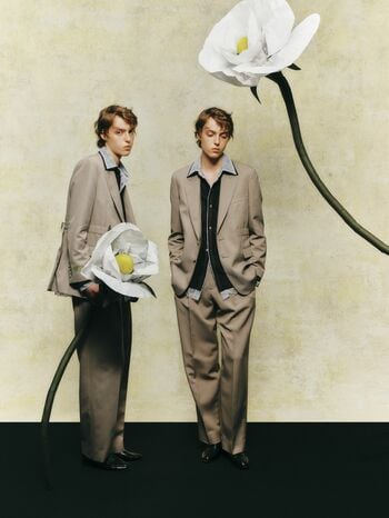 バーニーズ　ニューヨークがデザイナーズブランドとの共創による『BARNEYS NEW YORK by』第2弾を発表。＜KANAKO SAKAI＞とともにウィメンズコレクションを制作