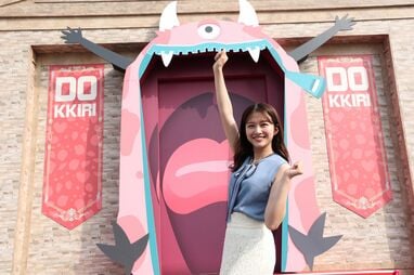 ドッキリGP博物館』を原田葵アナが体験取材！驚きと笑いの博物館で番組  