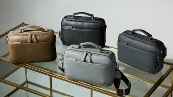 【ココマイスター】フランスの老舗タンナーが仕立てた最高級トリヨンレザーの新シリーズ「セルモン」誕生。BOX型ショルダーバッグ「セルモン バンドゥリエール」を新発売