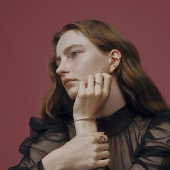 【VERMILLION】12月・やぎ座の季節をイメージしたホーンモチーフジュエリーを発売