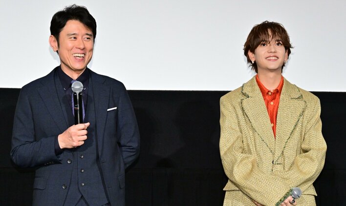 原田泰造の“適当発言”に中島颯太が「薄い…」とガッカリ！『おっパン』舞台挨拶で息の合ったボケ＆ツッコミを披露
