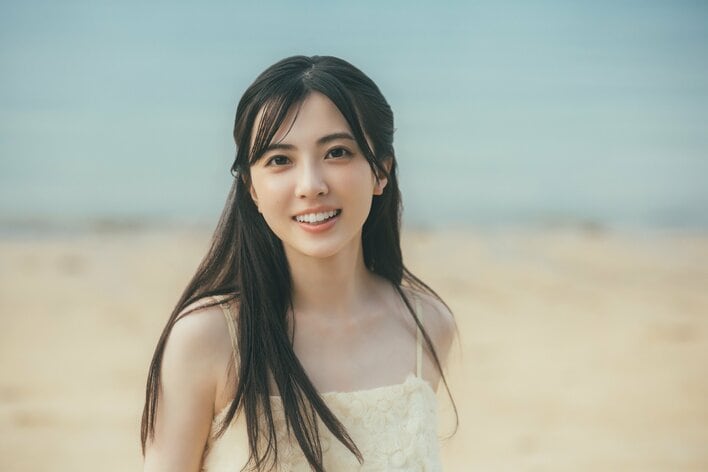 『ラブライブ！Liella!』声優・結那、初の写真集先行カット解禁！異国情緒あふれるペナン島で魅せる 普段は見られないキュートな表情に注目