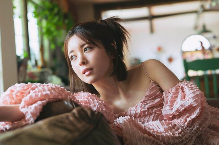 乃木坂46・筒井あやめボブヘア初グラビア解禁！「B.L.T.5月号」表紙に