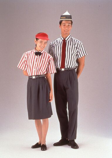 マクドナルド　ユニホーム Yahoo!オークション -「マクドナルドユニフォーム」の落札相場