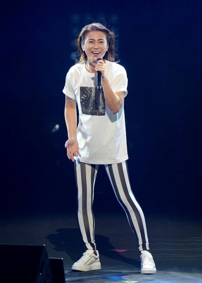氷川きよし「心から伝えたい言葉を届けたい」初のポップコンサートで21曲を熱唱