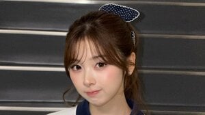 NiziU・MIIHI “別人級”の透明感抜群ビジュアル公開！三つ編みツイン＆“絶対領域”見せコーデのクールな表情に「振り幅ギューンッすぎる！」