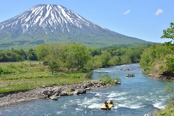 【パーク ハイアット ニセコ HANAZONO】ラグジュアリーな家族旅行が叶う、山の中の隠れ家