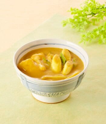 「ボタニカルカレーうどん」を一部事業所で9月14日（月）から提供開始