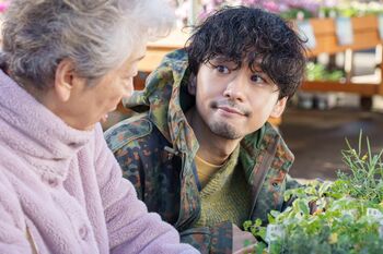 『三千円の使いかた』橋本淳「さまざまな言葉やリアクションが多くの方の心に響けば」