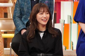 川口春奈が実践する自律神経を整える自宅ルーティンを公開！最強の野菜はナス！？簡単耳マッサージも紹介