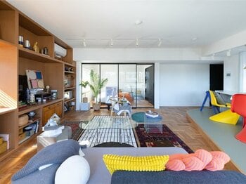 コスモスイニシアとスマイルズがリノベーションマンションを共同プロデュース「ものが好きな、物好きのための理想の家」(ニュースリリース)