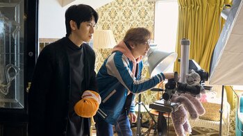 ＜試写室＞『時光代理人』変則ギミック＆遊び心満載＆ほんのりハードもあり着地はハートウォーミング！！という、これまでの総決算