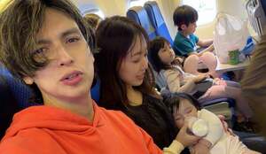 「プライベートジェット！？」川崎希＆アレク 生後9ヵ月次女ら家族5人で沖縄旅行！“世界一周”で貯めたマイル活用のお得旅の様子を公開