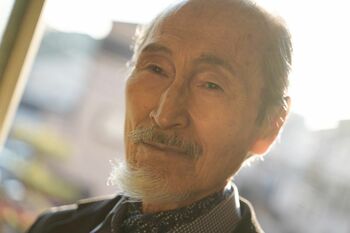 【オヤジンセイ】品川徹『その女、ジルバ』で話題のいぶし銀俳優！ターニングポイントは、67歳で出演の『白い巨塔』