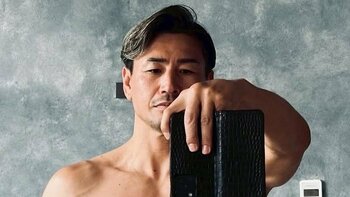 「凄い筋肉と血管」魔裟斗 “バキバキ”に鍛え上げられた肉体美を披露！「現役時代と同じで凄い」「憧れます」と絶賛