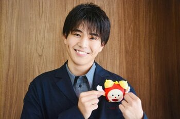 中沢元紀 “兄貴”北村匠海からのムチャぶりで耳をピクピク！薄暗いセットの中、2人だけで過ごしたかけがえのない時間を明かす