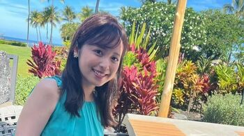 久慈暁子 　ハワイでの優雅なプライベートショット公開！まさに“楽園”ハワイ島・コナの大自然を満喫