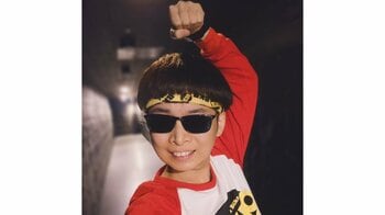 元美容師・バイク川崎バイク “ロン毛芸人”をばっさりカット！雰囲気ガラリなイメチェン姿で早速食事も「飯に髪が入らなくて食いやすいですわぁ」