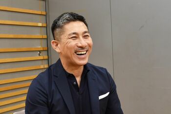 「誰にも渡さない自分だけの空間で…」前園真聖、最近の“おうち時間”