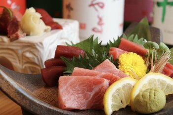 139kgの壱岐産本マグロと壱岐の地酒を味わう期間限定フェア開催｜すし酒場 にほんいち 本町店