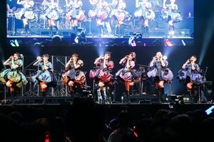 CDJ初出場！CANDY TUNE ふわっと膨らんだミニ丈ワンピで『倍倍FIGHT!』『アイしちゃってます♡』披露！入場規制の熱狂ライブで初紅白にも期待【COUNTDOWN JAPAN 25/26 ライブレポ】