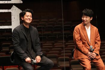 小栗旬&星野源の「撮り直しはワクワクする」発言に土井監督「ちょっと変態」