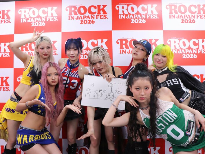 【画像23枚】HANAのインタビュー撮り下ろし写真とメンバーが大議論したNAOKO作の“HANAの夏の思い出”お絵描き作品を見る
