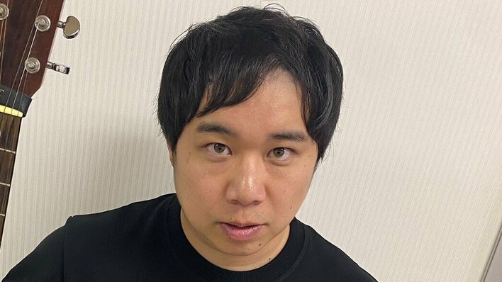 霜降り明星せいや 新幹線で遭遇した“幸運を呼びそう”な人物の写真を公開！どこか神々しい雰囲気に「目が幸せを振りまいてます」と反響