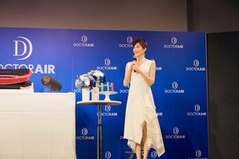 米倉涼子、ベリーショートヘアで登場！この夏“ボディメイク”挑戦を決意