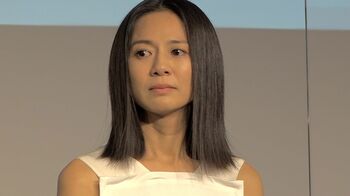 篠原ゆき子が涙を浮かべながら呼びかける「もしかしたら明日いいことがあるかもしれないから…」