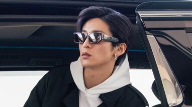 FENDI サングラス （目黒蓮 FENDIを着こなしサングラス姿で羽田